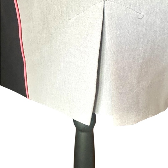 Tahari Black, White and Coral Color Block Cap Sleeve Dress Size 8 - Picture 3 of 9